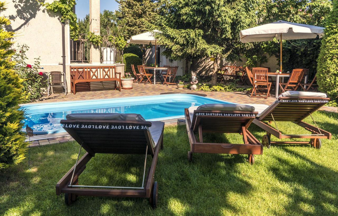 Guest House Butterfly Wing أوديسا المظهر الخارجي الصورة