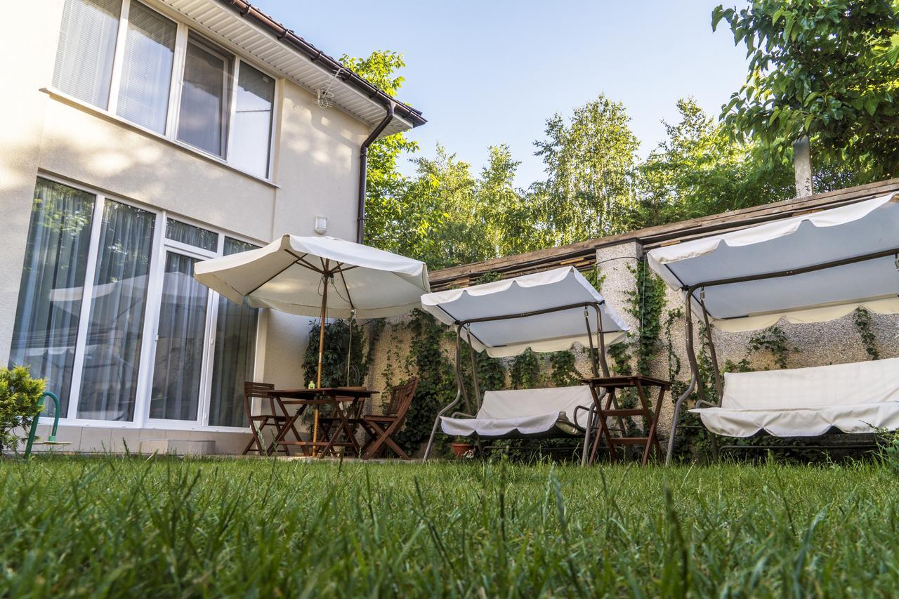 Guest House Butterfly Wing أوديسا المظهر الخارجي الصورة