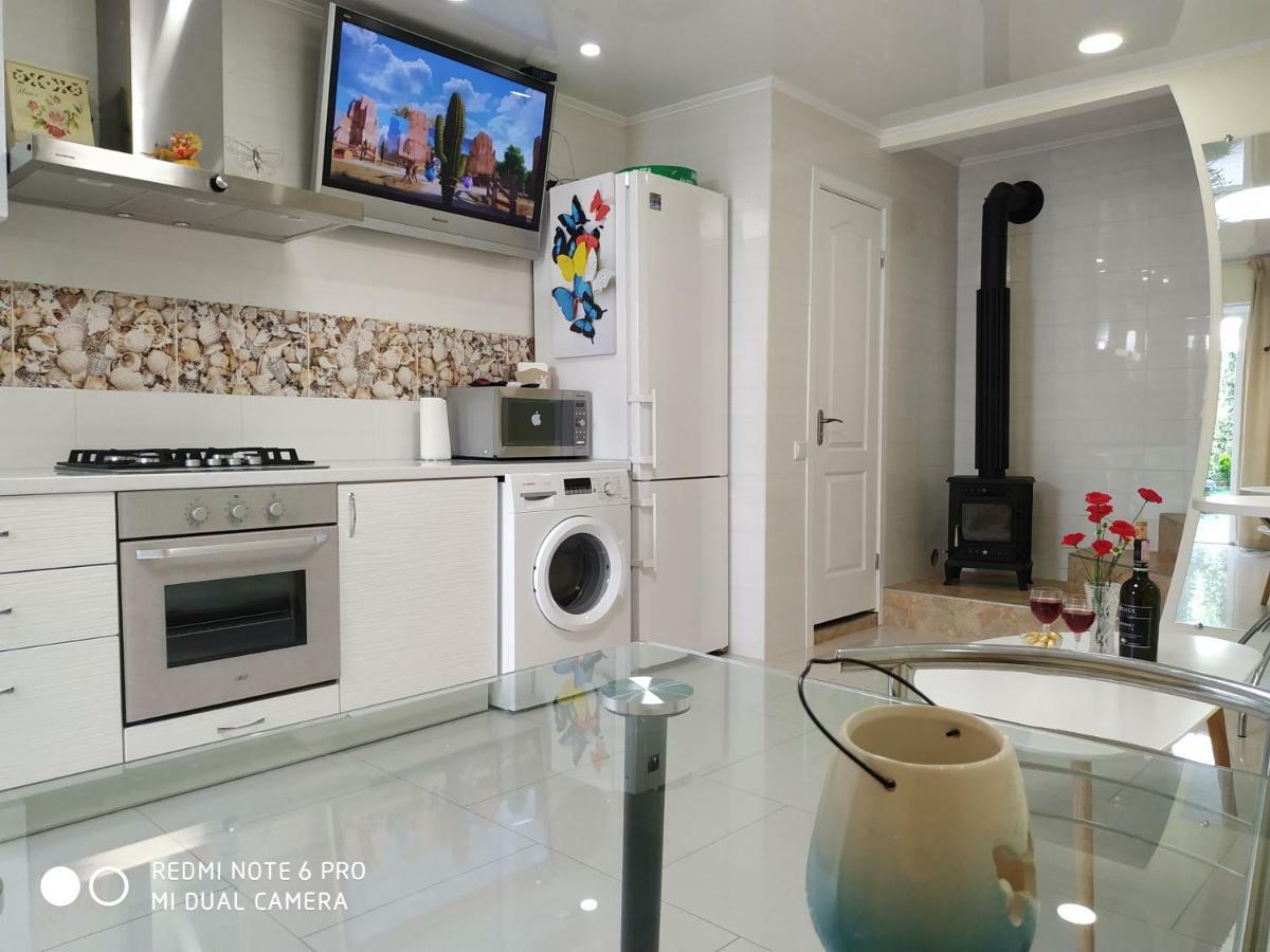 Guest House Butterfly Wing أوديسا المظهر الخارجي الصورة