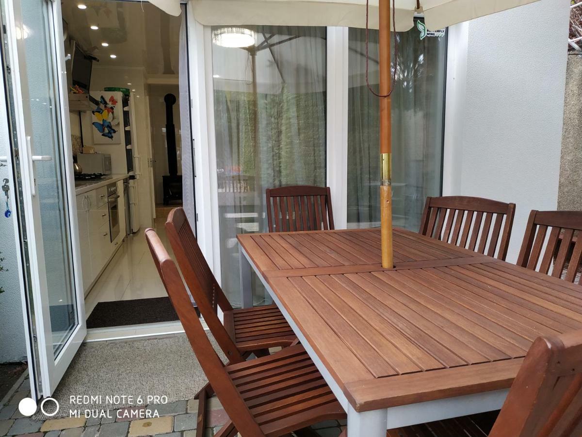 Guest House Butterfly Wing أوديسا المظهر الخارجي الصورة