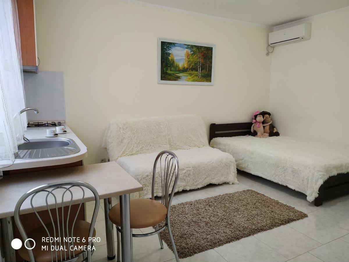 Guest House Butterfly Wing أوديسا المظهر الخارجي الصورة