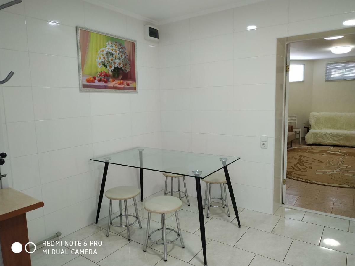 Guest House Butterfly Wing أوديسا المظهر الخارجي الصورة